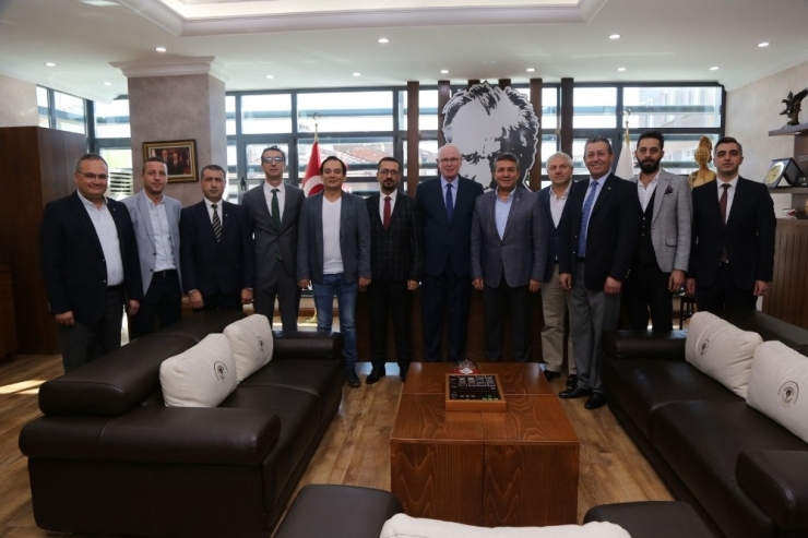 Eskişehir Ticaret Odasından Kazım Kurt’a Ziyaret