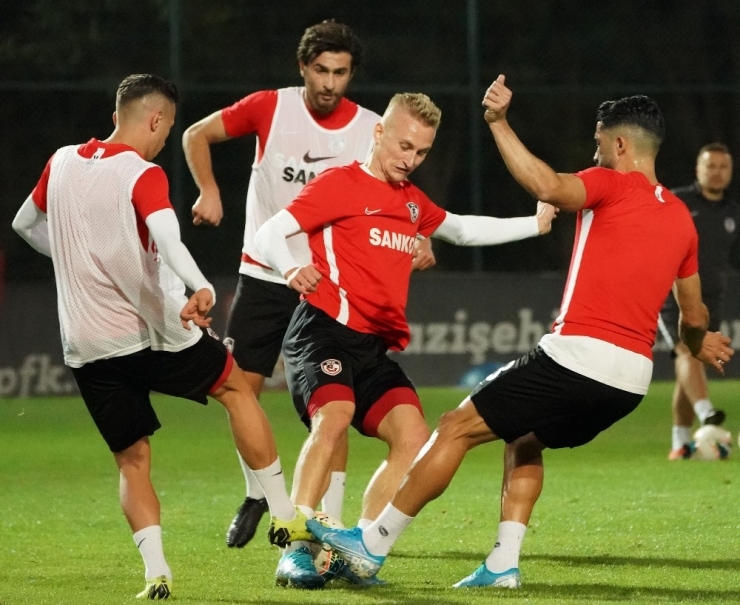 Gaziantep Fk’da Hedef Başakşehir