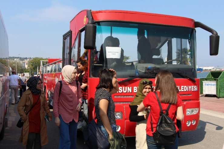 Üniversite Öğrencileri Gemiyle Samsun’u Gezdi