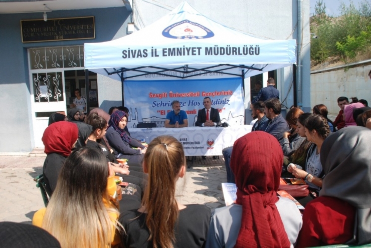 Öğrencilere Terör Bilgilendirmesi