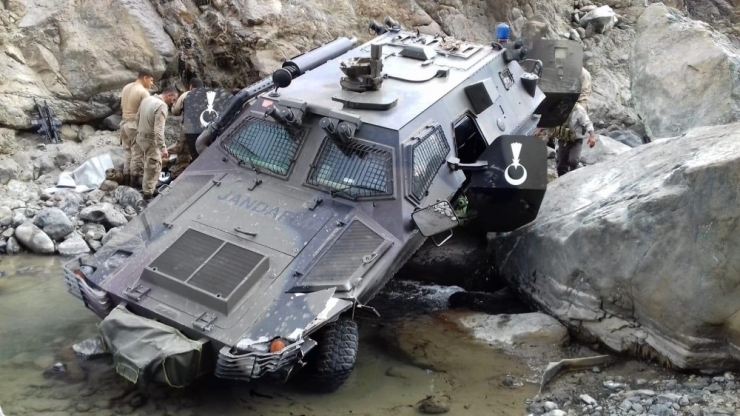 Hatay’da Askeri Araç Devrildi: 2 Şehit, 5 Yaralı