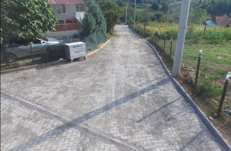 İzmit Belediyesi Şehrin Dört Bir Yanında Çalışıyor