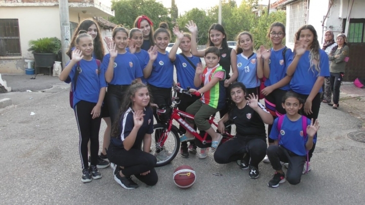 Potanın Genç Yıldızları Yüreklere Dokundu