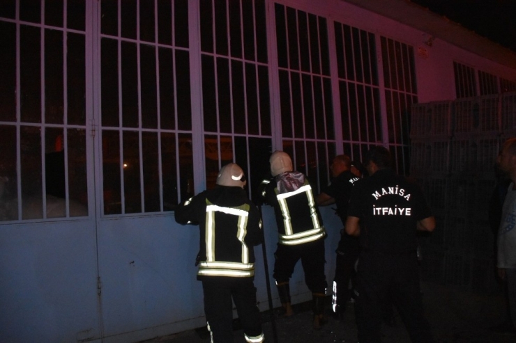 Plastik Kasa Fabrikasında Yangın