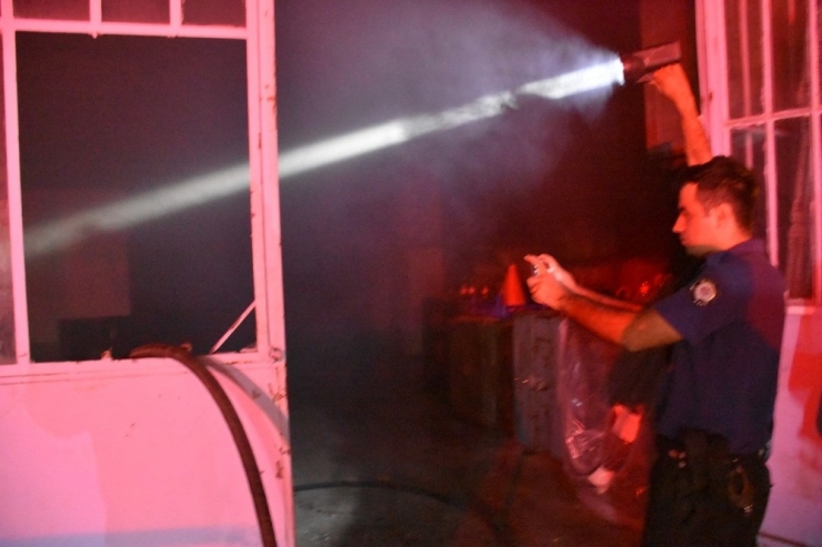 Plastik Kasa Fabrikasında Yangın