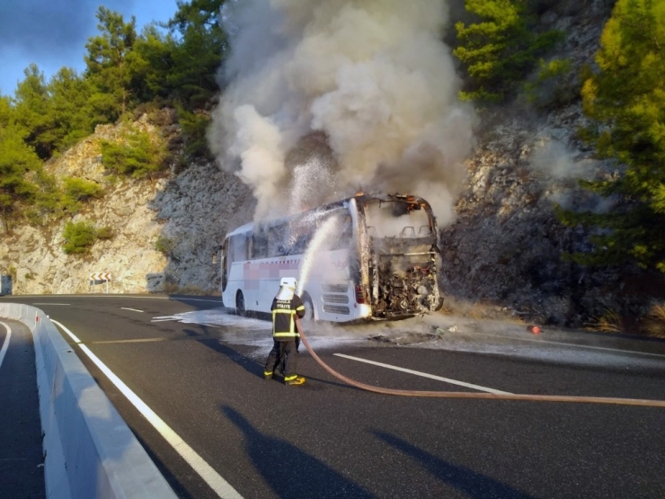 Muğla’da Otobüs Yangını