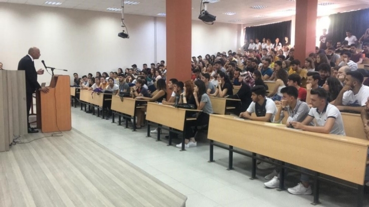 Nazilli Myo Öğrencileri Gelecekle Buluşuyor