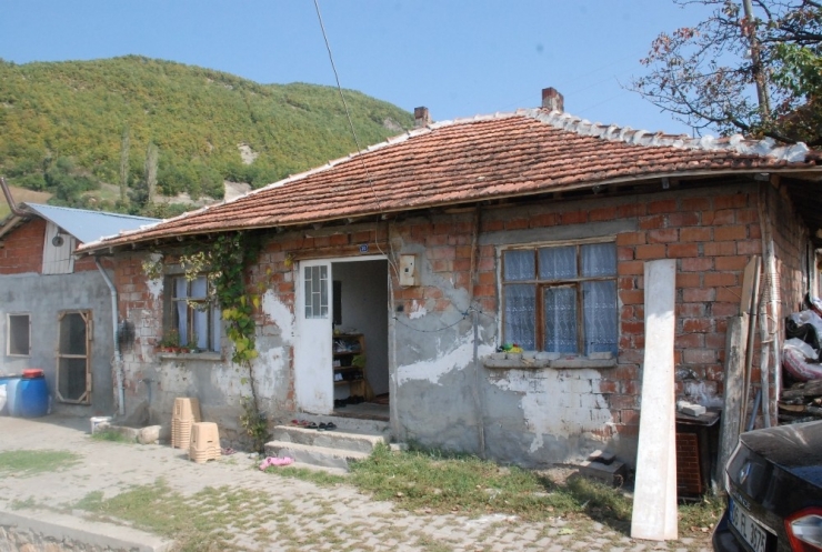 Acılı Baba, Oğlu İle Son Konuşmasını Yaptığı Telefonun Bulunmasını İstiyor