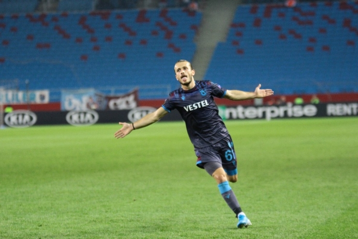 Uefa Avrupa Lig: Trabzonspor: 1 - Basel: 1 (İlk Yarı)