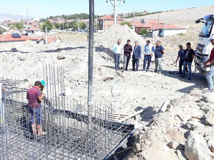 Altıntaş’ta Emniyet Müdürlüğü Binasının Temeli Atıldı