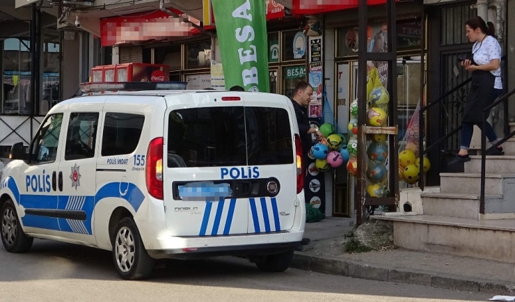 Vicdansız Sürücü Bebeğiyle Bekleyen Babaya Böyle Çarptı, Kaçtı