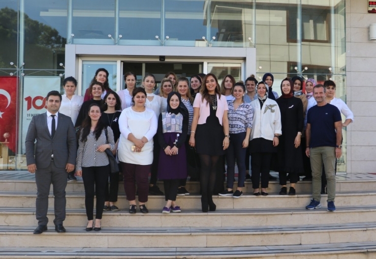 Opr. Dr. Karaca: “Meme Kanserinde Erken Teşhis Hayat Kurtarıyor”