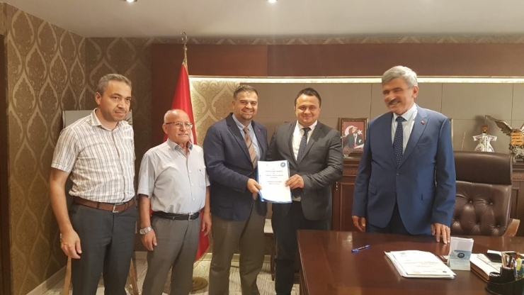 Yüzme Bilmeyen Kalmasın