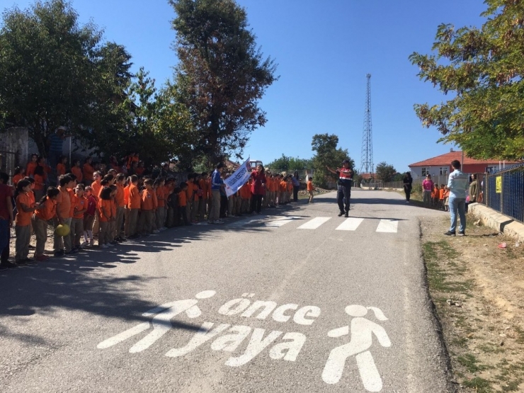 Jandarmadan Trafik Eğitimi