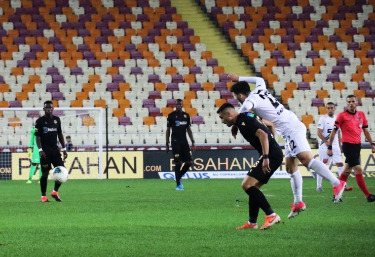 Süper Lig: Yeni Malatyaspor: 5 - Denizlispor: 1 (Maç Sonucu)