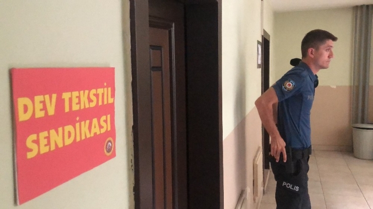 Terörle Mücadele Polisinden Tekstil Sendikasına Operasyon