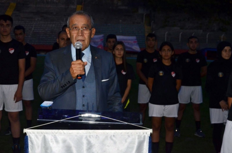 Abdurrahman Arıcı: "Suat Arslanboğa Hakemliğe Devam Edebilecek"