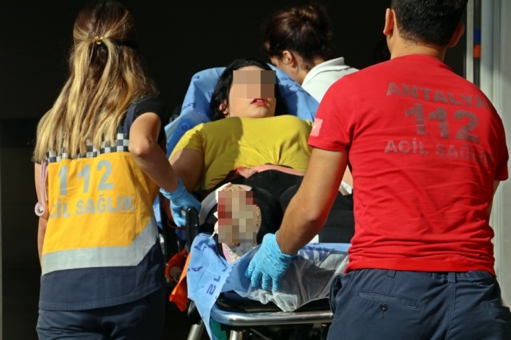 Antalya’da Genç Kızların Sosyal Medya Tartışması Kanlı Bitti