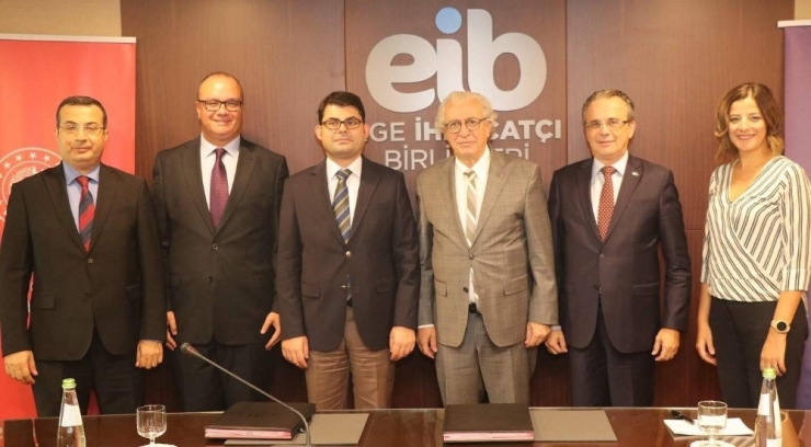 İhracatçının Beklentilerine Uygun Dış Ticaret Uzmanı Ve Kalite Üretim Mühendisleri Eğitilecek