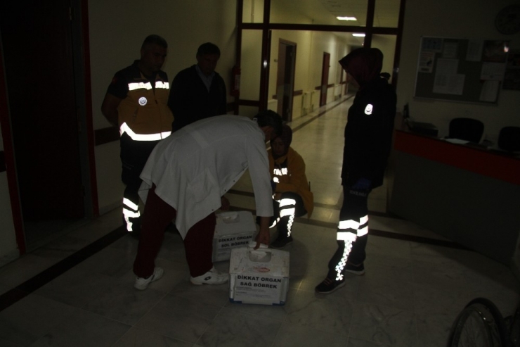 61 Yaşındaki Kadının Organları 3 Hastaya Umut Oldu