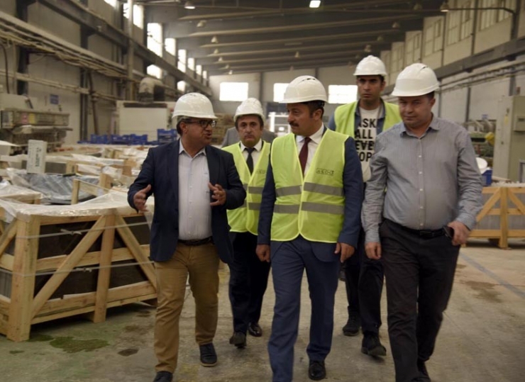 Vali Şentürk’ten İş Dünyasına Ziyaret