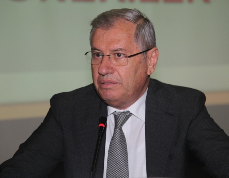 Menevşe: "Türkiye Sürekli Büyüme Trendinde Yer Almalı"