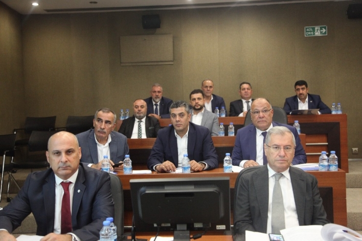 Menevşe: "Türkiye Sürekli Büyüme Trendinde Yer Almalı"