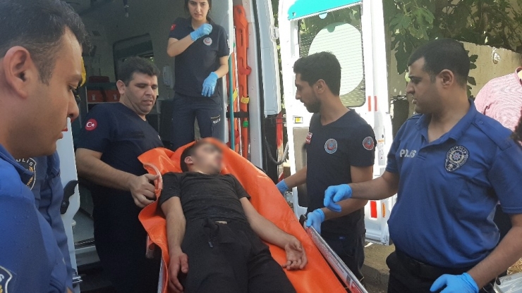 Sinir Krizi Geçiren Genç Ortalığı Birbirine Kattı