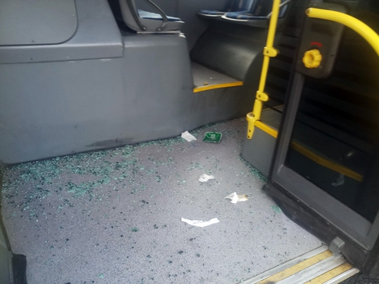 Beyoğlu Halıcıoğlu’nda Metrobüsler Çarpıştı: 3 Yaralı