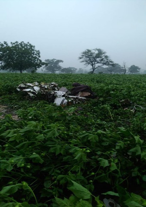 Hindistan’da Eğitim Uçağı Düştü: 2 Ölü