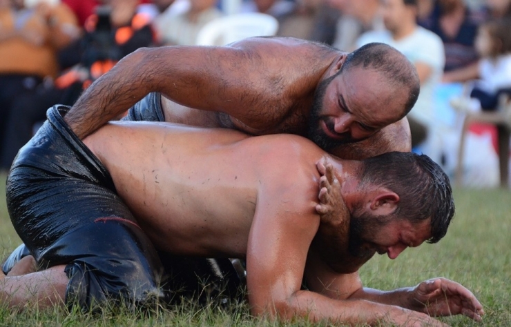 Black Oil Wrestling