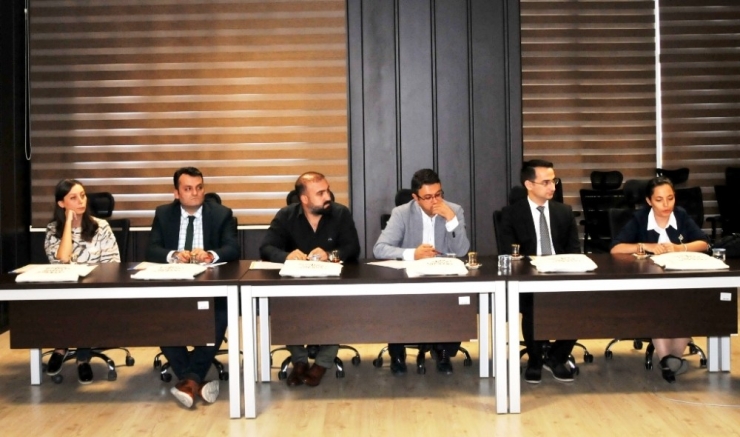 Rektör Bilgiç Yeni Atanan Akademisyenlerle Buluştu