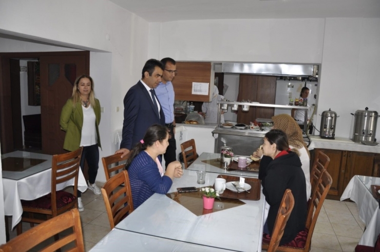 Gümüş’ten Özel Yüksek Öğrenim Yurtlarına Ziyaret