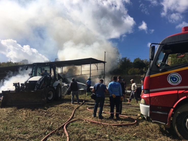 Tamir Yaparken Çiftlik Yandı