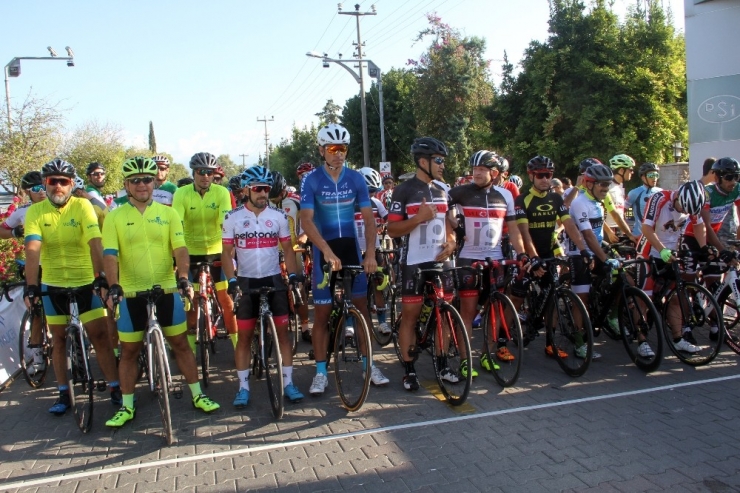 Uluslararası Fethiye Spor Festivali’nde Gerçekleştirilen Bisiklet Yarışı Heyecanlı Geçti