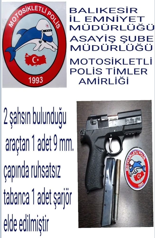 Balıkesir’de Yunuslar Silahlı Şahısları Yakaladı