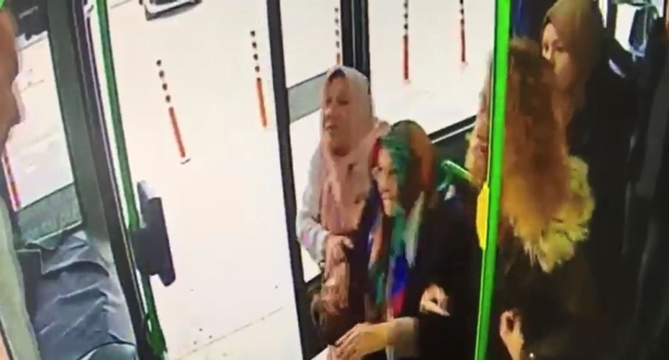 Yaşlı Kadın İçin Herkes Seferber Oldu