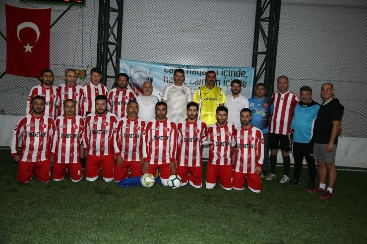 İl Protokolü İle Din Görevlileri Futbol Maçında Karşılaştı