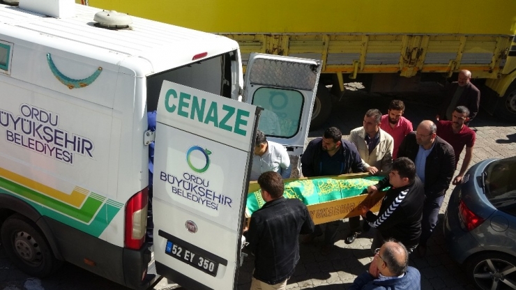 Minik Kalbi, Krize Dayanamadı