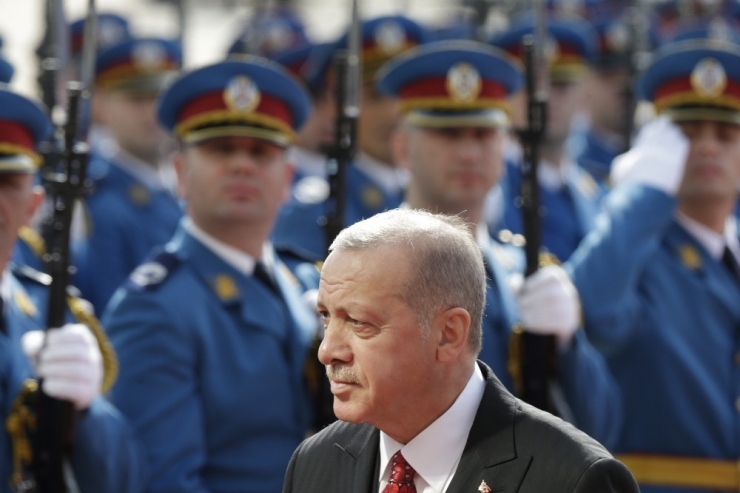 Cumhurbaşkanı Erdoğan, Sırbistan’da Resmi Törenle Karşılandı