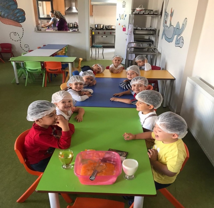 Eğlenceli Etkinlikler İle Miniklerin Becerileri Artıyor