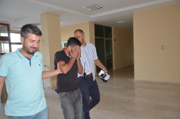 Kuyumcuyu Soyan Hırsız Güvenlik Kamerasına Yakalandı