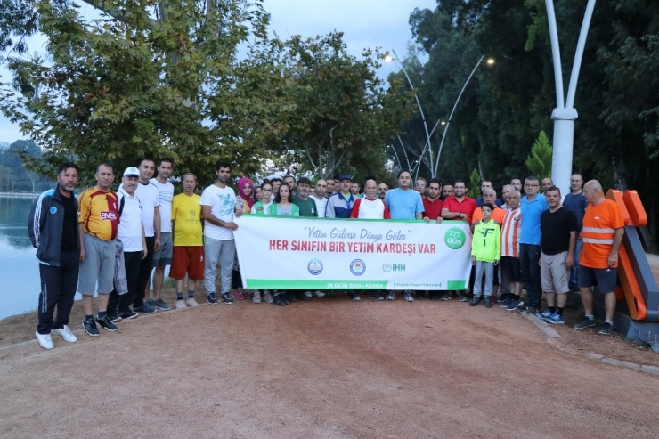 Yetim Çocuklarla Yürüdüler