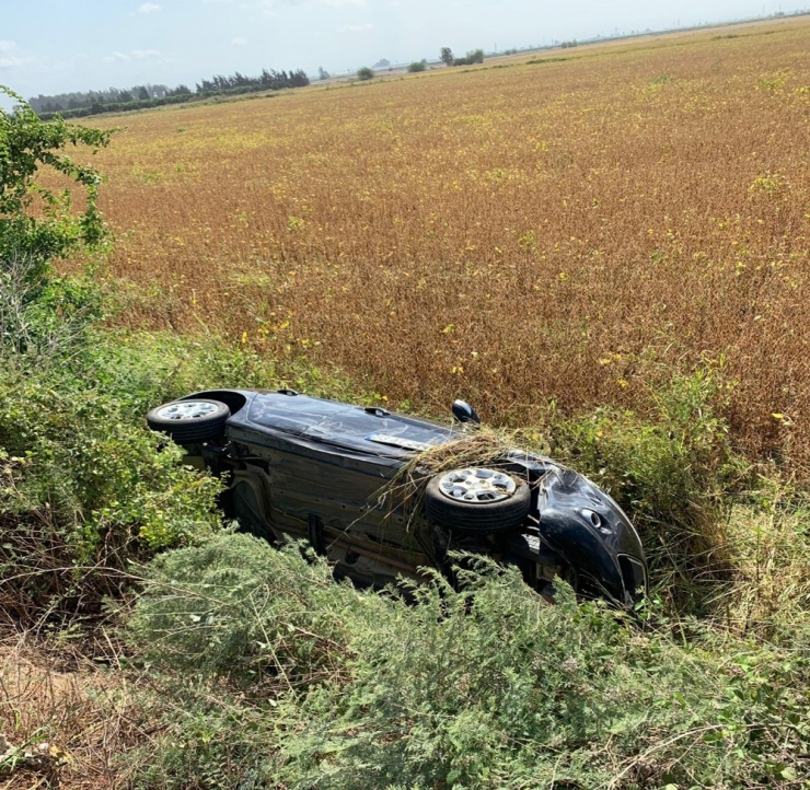 Kaza Yapan Karı-koca Ölümden Döndü