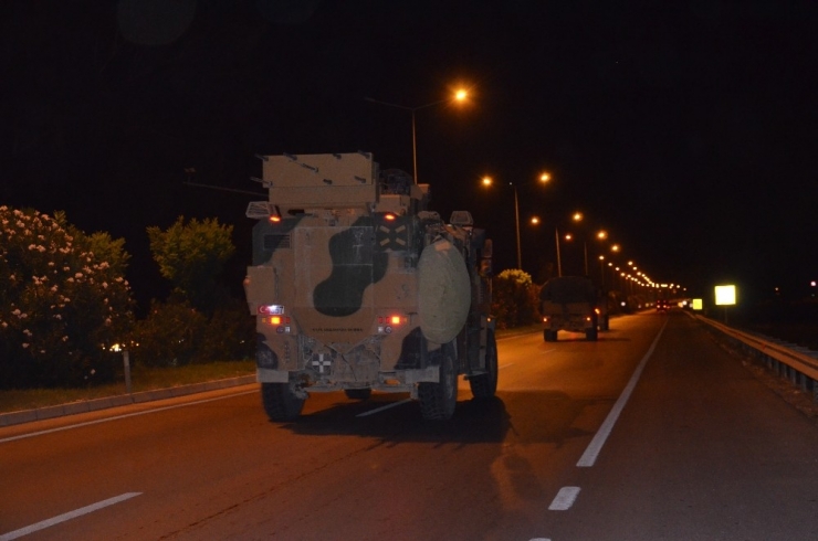 Suriye Sınırına Askeri Sevkiyat