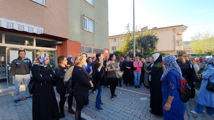 Körfez Okulu Velilerinden Taşınma Tepkisi