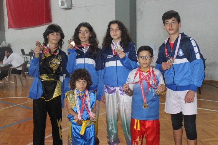 Yunusemre Belediyespor Wushu’da 6 Altın Madalya Kazandı