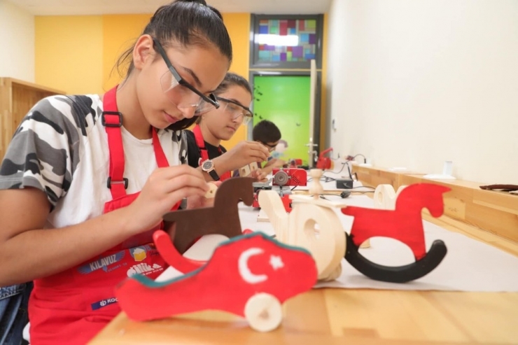 Cemil Meriç’te Eğitim Aldılar, Yarışmada 1. Oldular