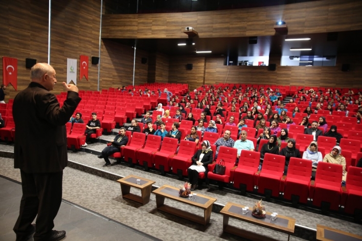 Saygın’dan Etkili İletişim Söyleşisi