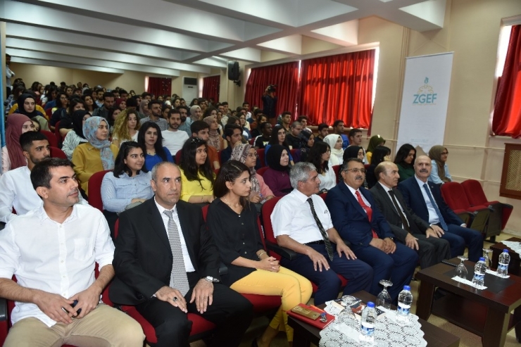 Dü Rektörü Gül, Eğitim Fakültesi Oryantasyon Programına Katıldı